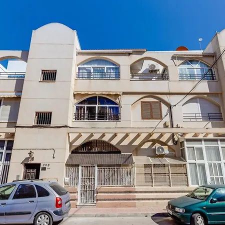 Cozy Near The Sea Apartment